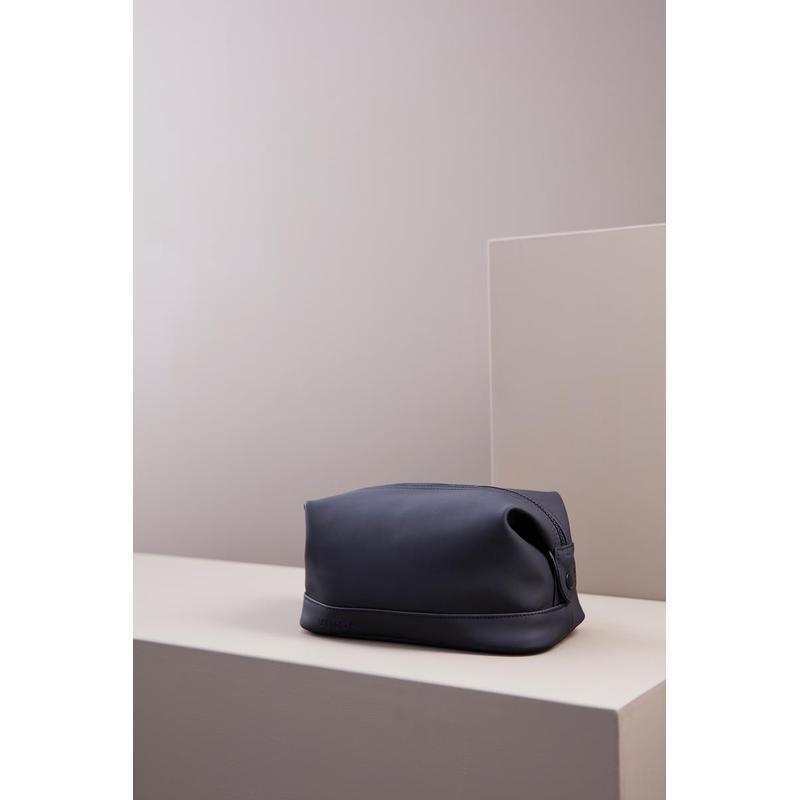 VINGA Baltimore Wash Bag - Black